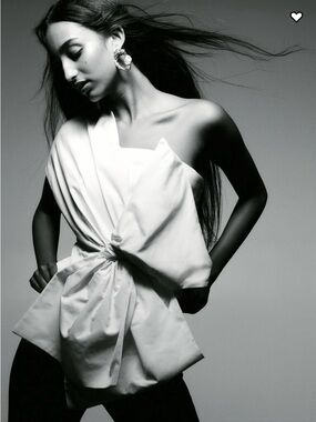 H&M White One-Shoulder Top with oversized Front Bow